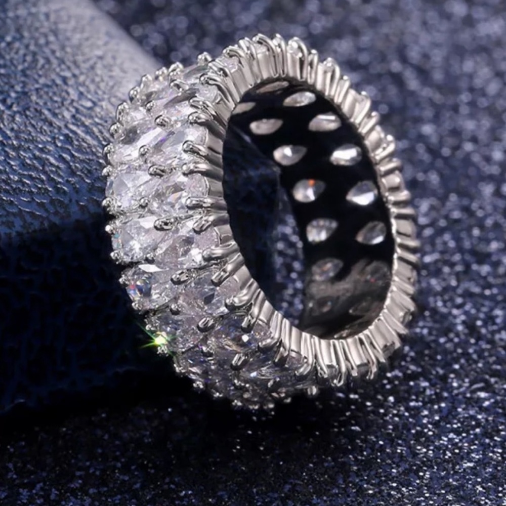 NEW 925 STERLING SILVER ETERNITY DIAMOND BAND RING, BEAUTIFUL RING, SHINY RING - Picture 6 of 6